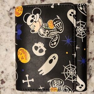 Her Universe Halloween Mickey Mouse Skelton Wallet